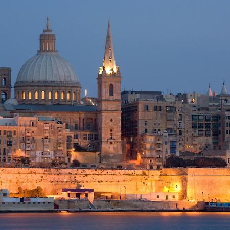 Balluta Bay Spacious Apt - 2Br Sliema Exteriör bild