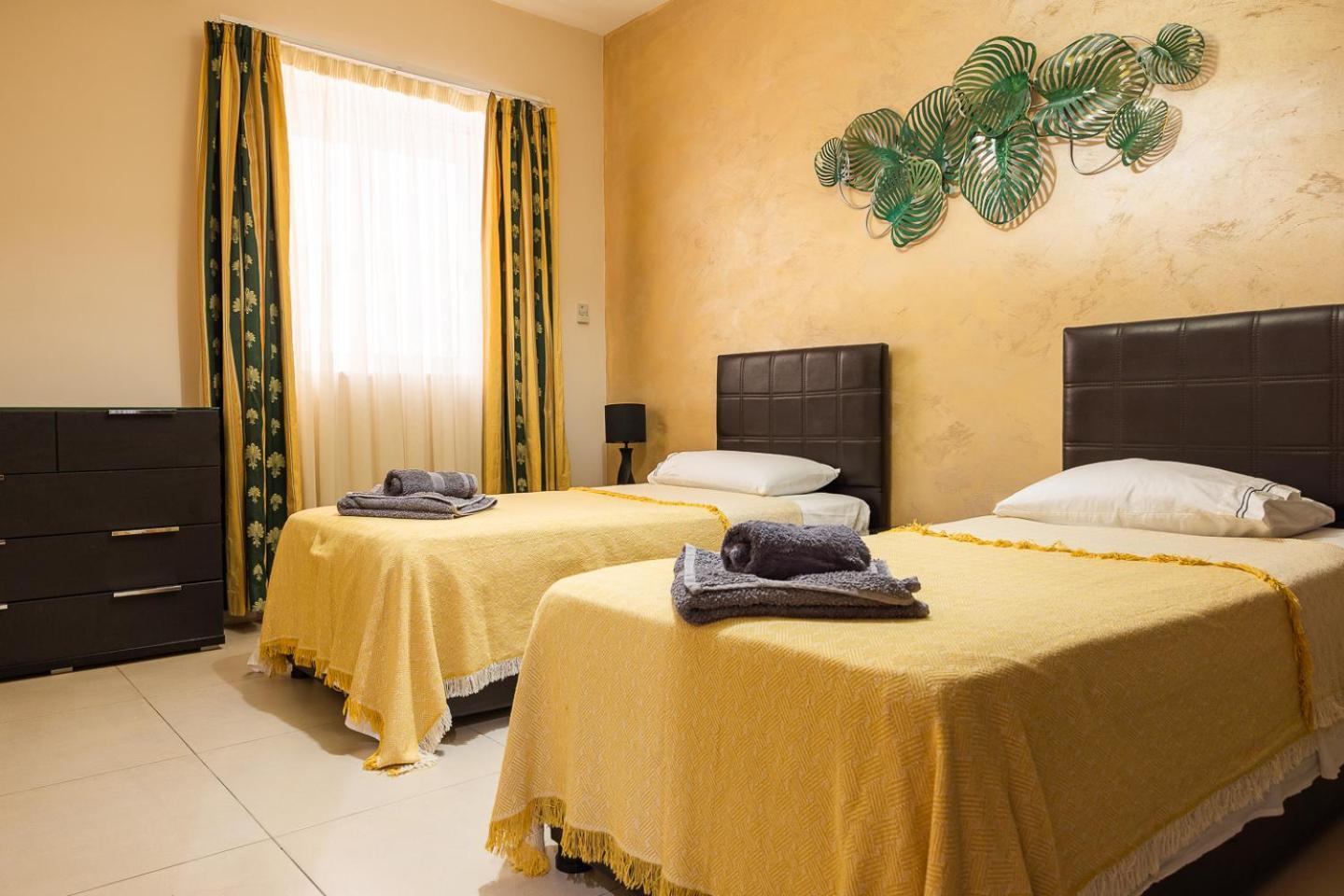 Balluta Bay Spacious Apt - 2Br Sliema Exteriör bild