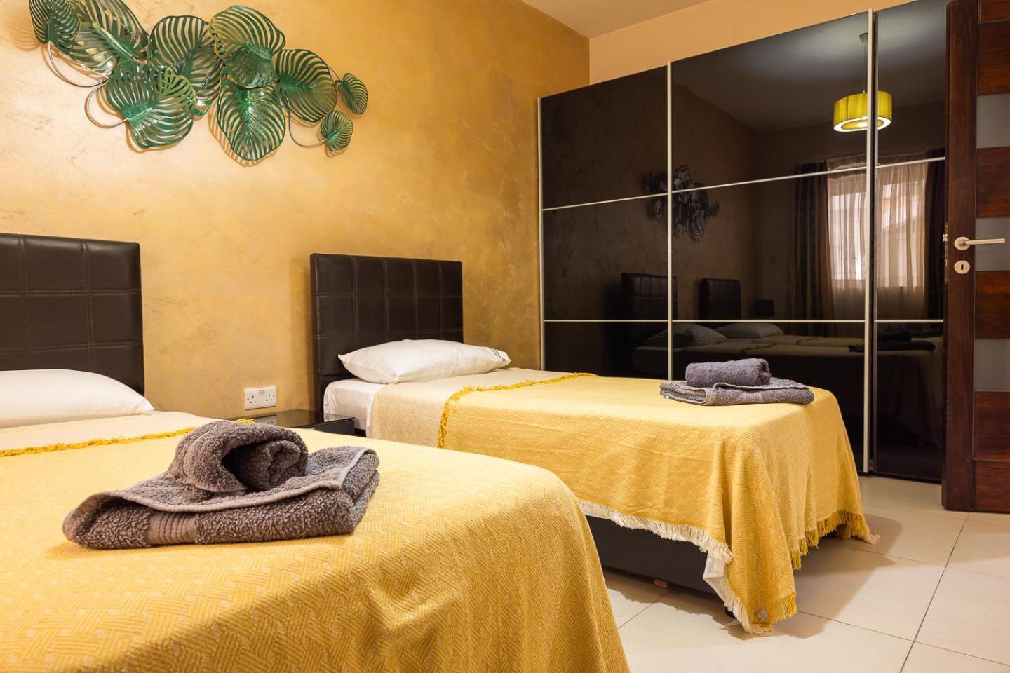 Balluta Bay Spacious Apt - 2Br Sliema Exteriör bild